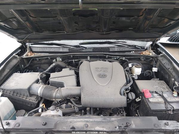 2022 TOYOTA TACOMA SR5 V6