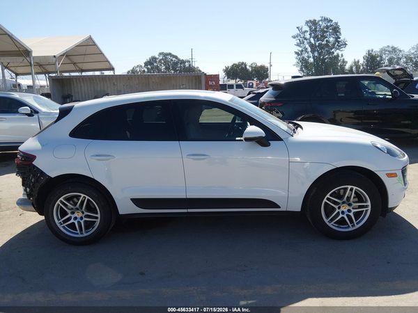 2017 PORSCHE MACAN