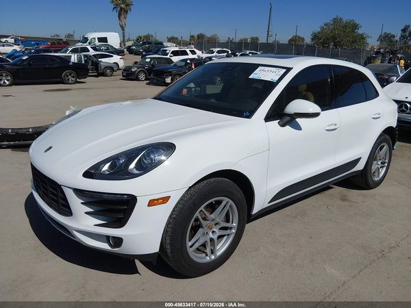 2017 PORSCHE MACAN