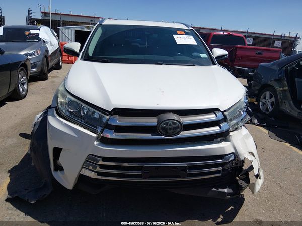 2018 TOYOTA HIGHLANDER LIMITED