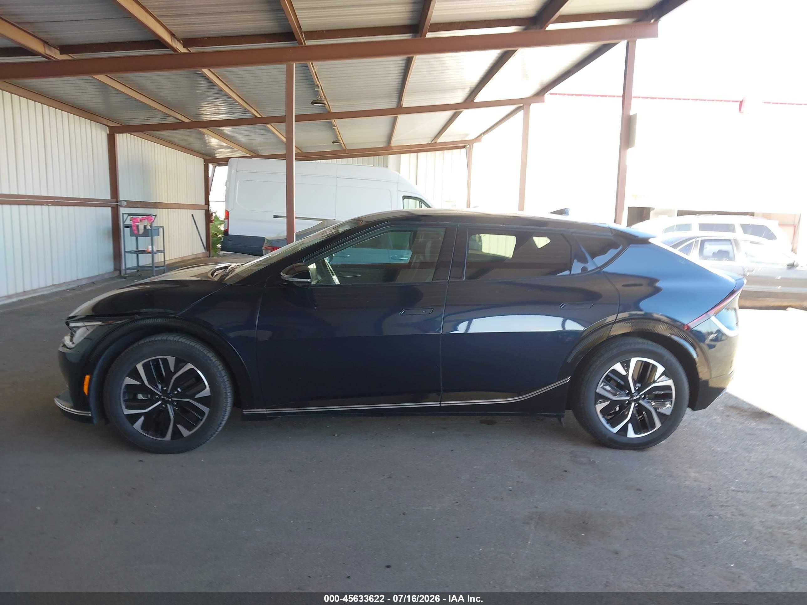 2022 KIA EV6 WIND