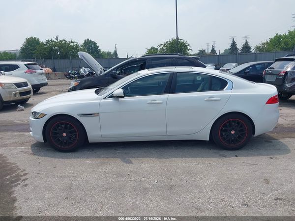 2017 JAGUAR XE 20D PREMIUM