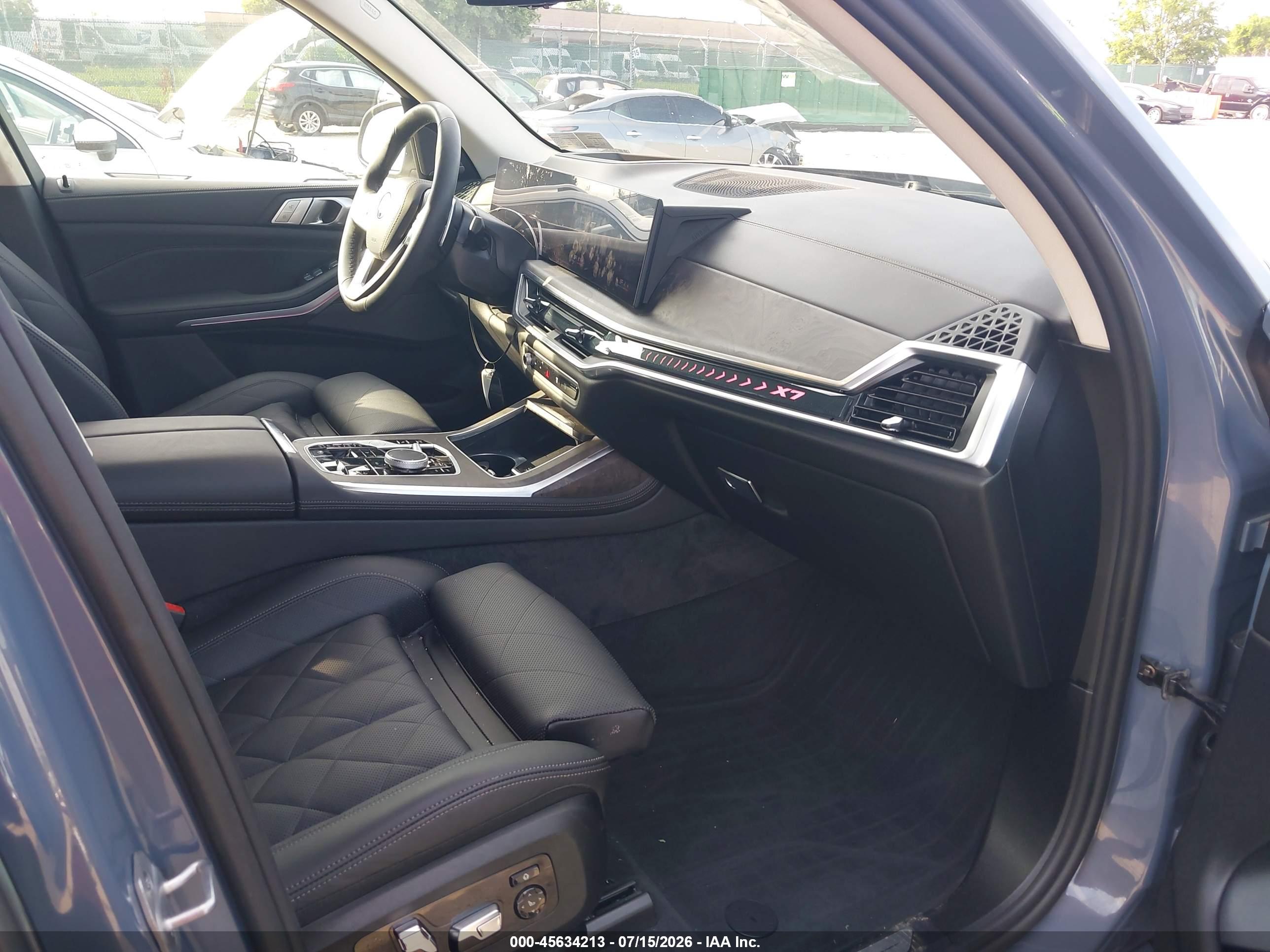 2026 BMW X7 XDRIVE40I