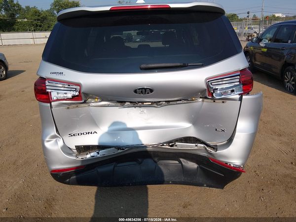 2020 KIA SEDONA LX