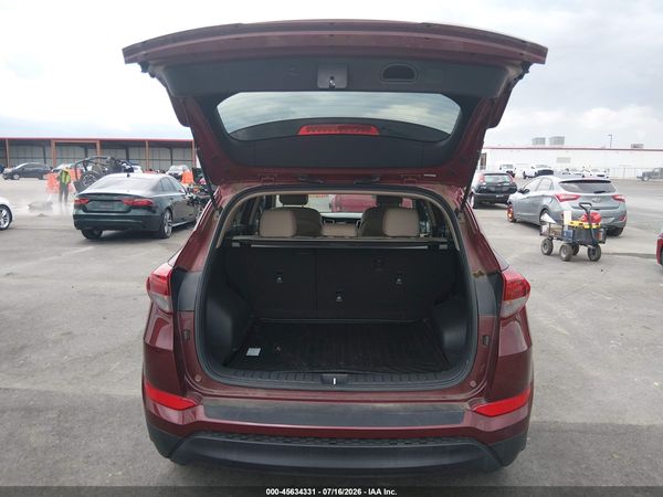 2017 HYUNDAI TUCSON SE PLUS