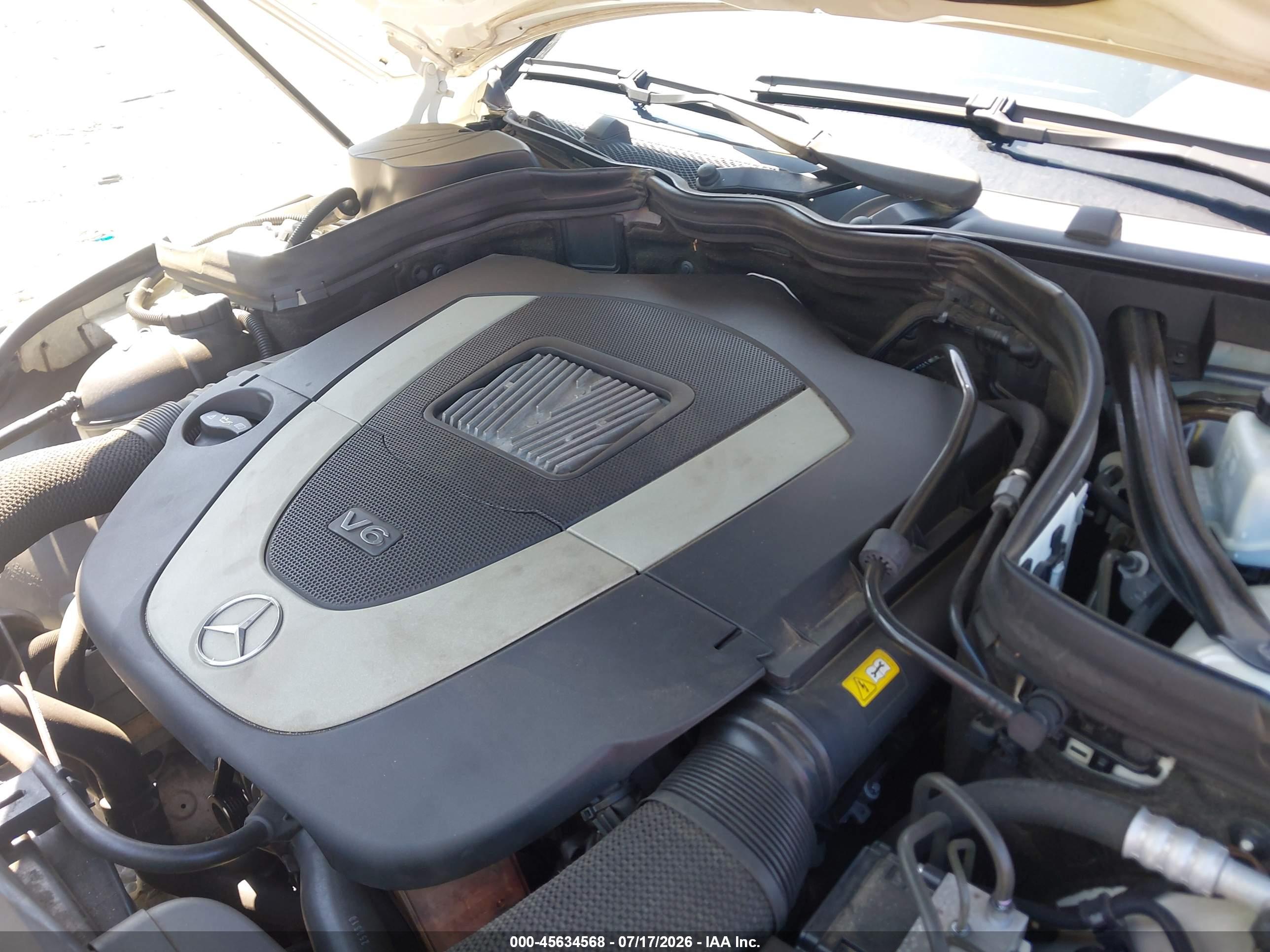 2011 MERCEDES-BENZ C 300 C300