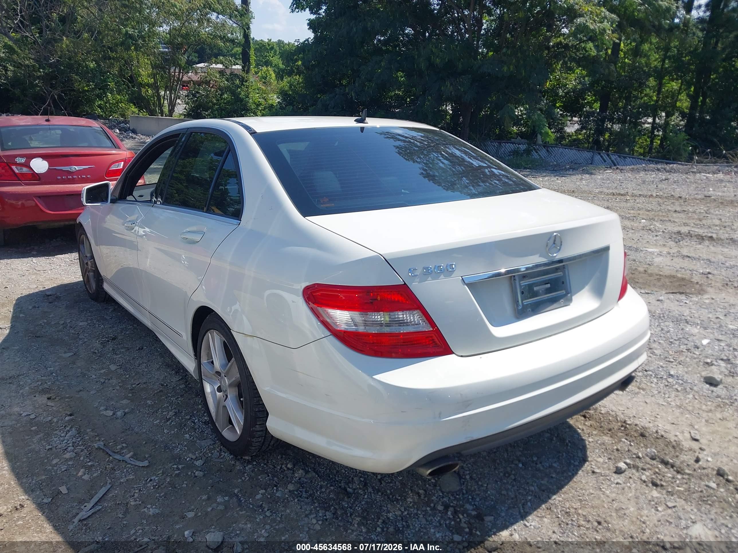 2011 MERCEDES-BENZ C 300 C300