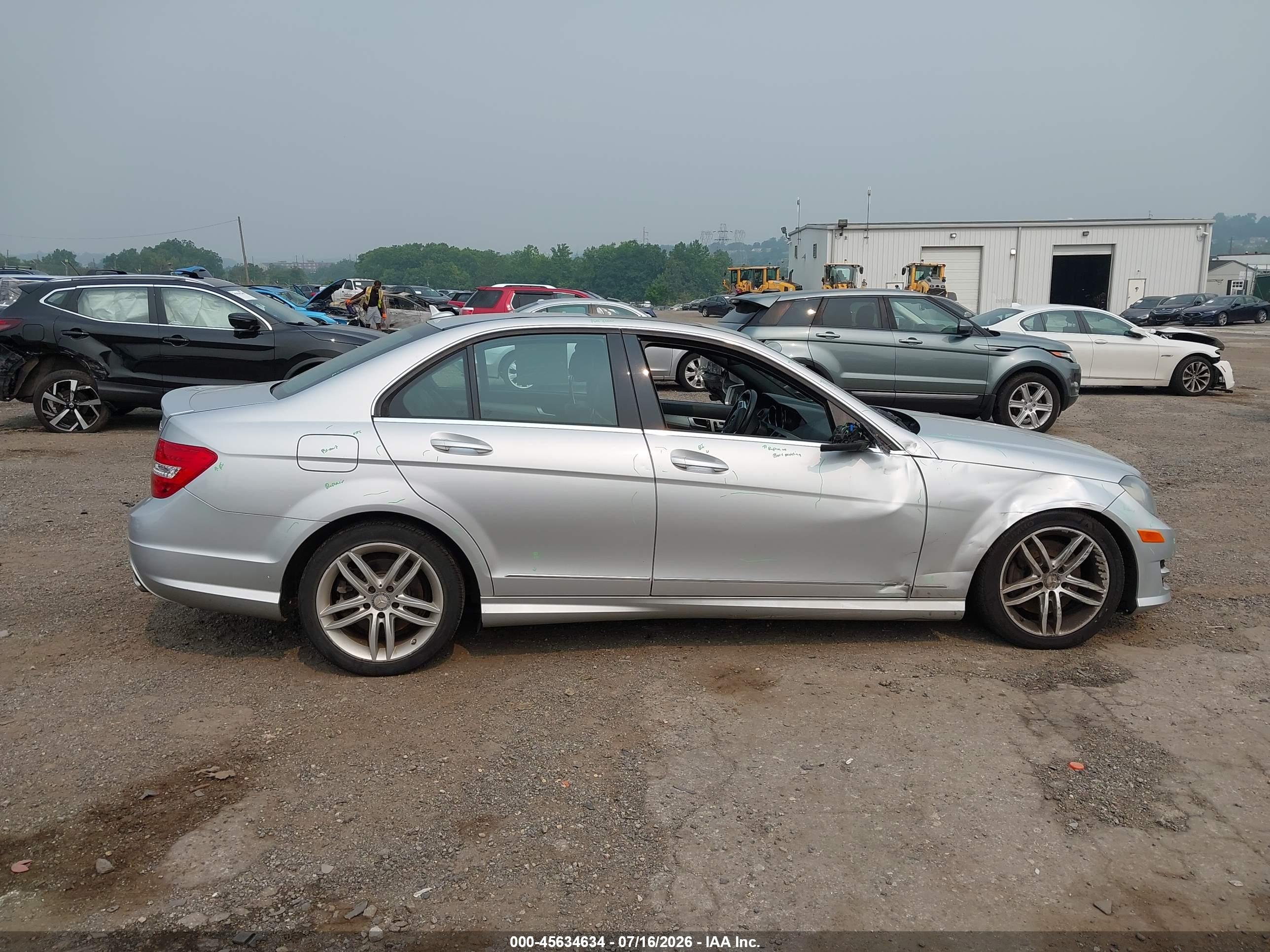 2013 MERCEDES-BENZ C 300 SPORT 4MATIC