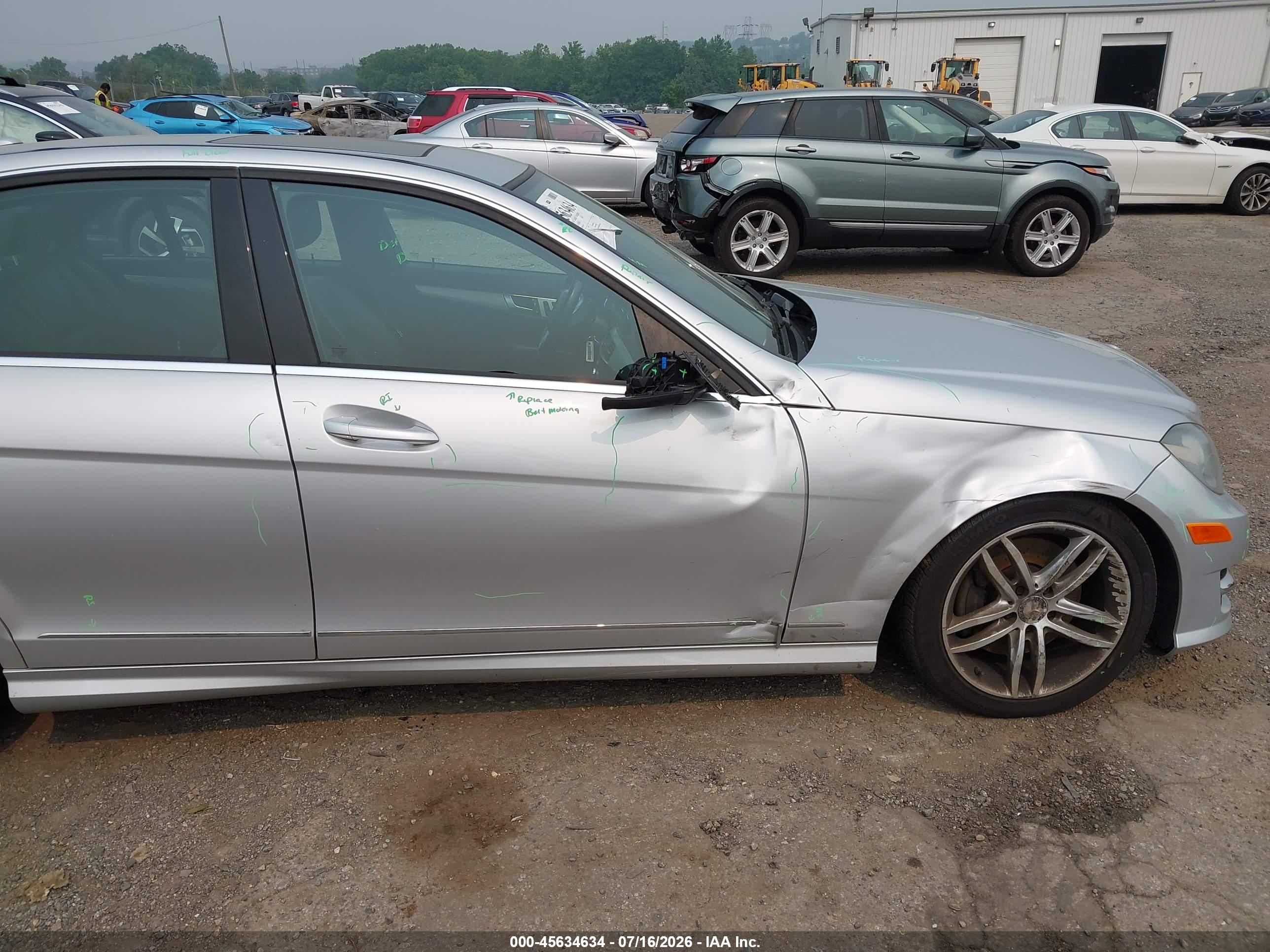 2013 MERCEDES-BENZ C 300 SPORT 4MATIC
