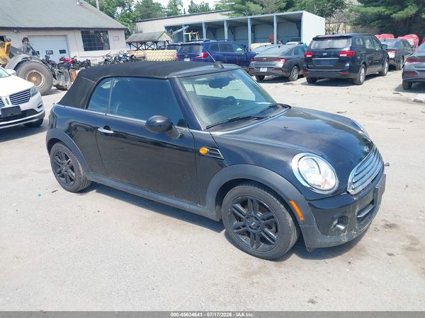 2015 MINI CONVERTIBLE COOPER