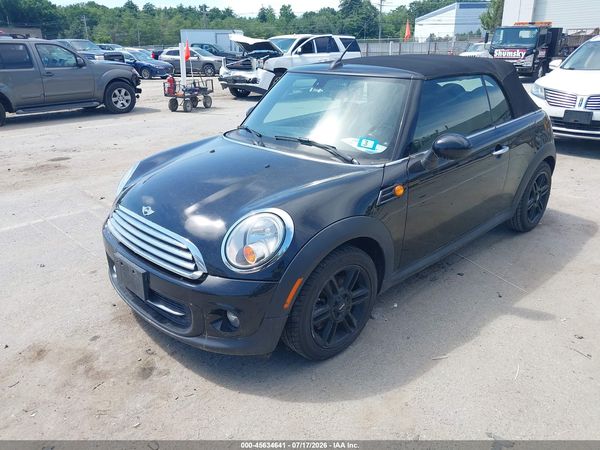 2015 MINI CONVERTIBLE COOPER