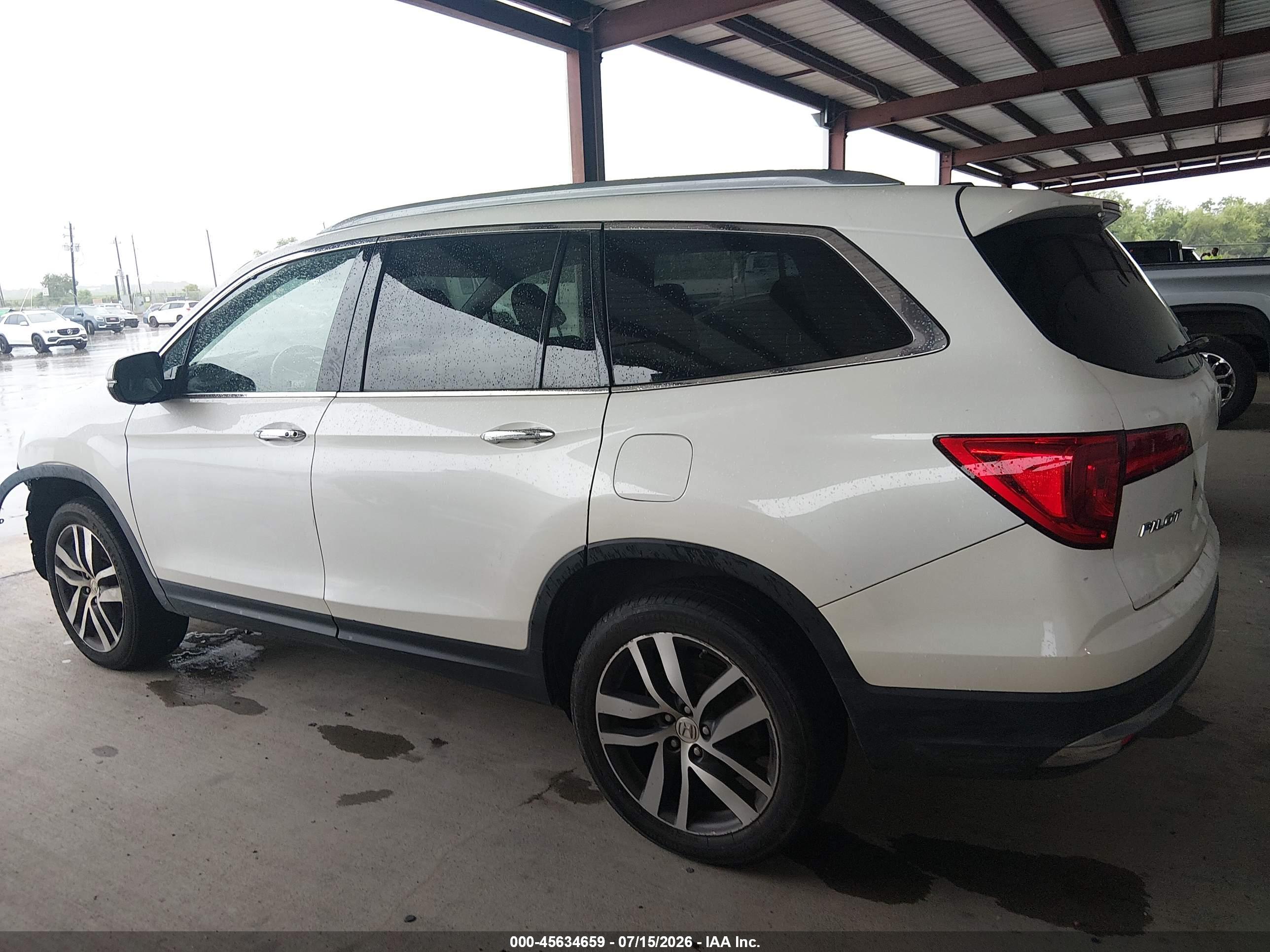 2017 HONDA PILOT ELITE
