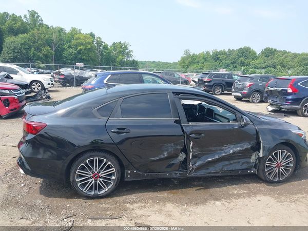 2022 KIA FORTE GT