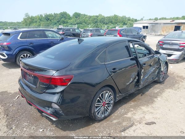 2022 KIA FORTE GT