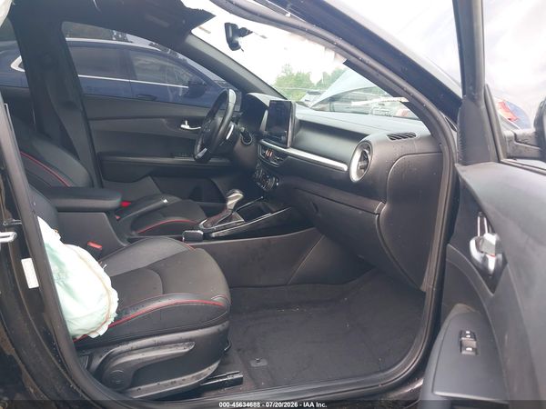 2022 KIA FORTE GT