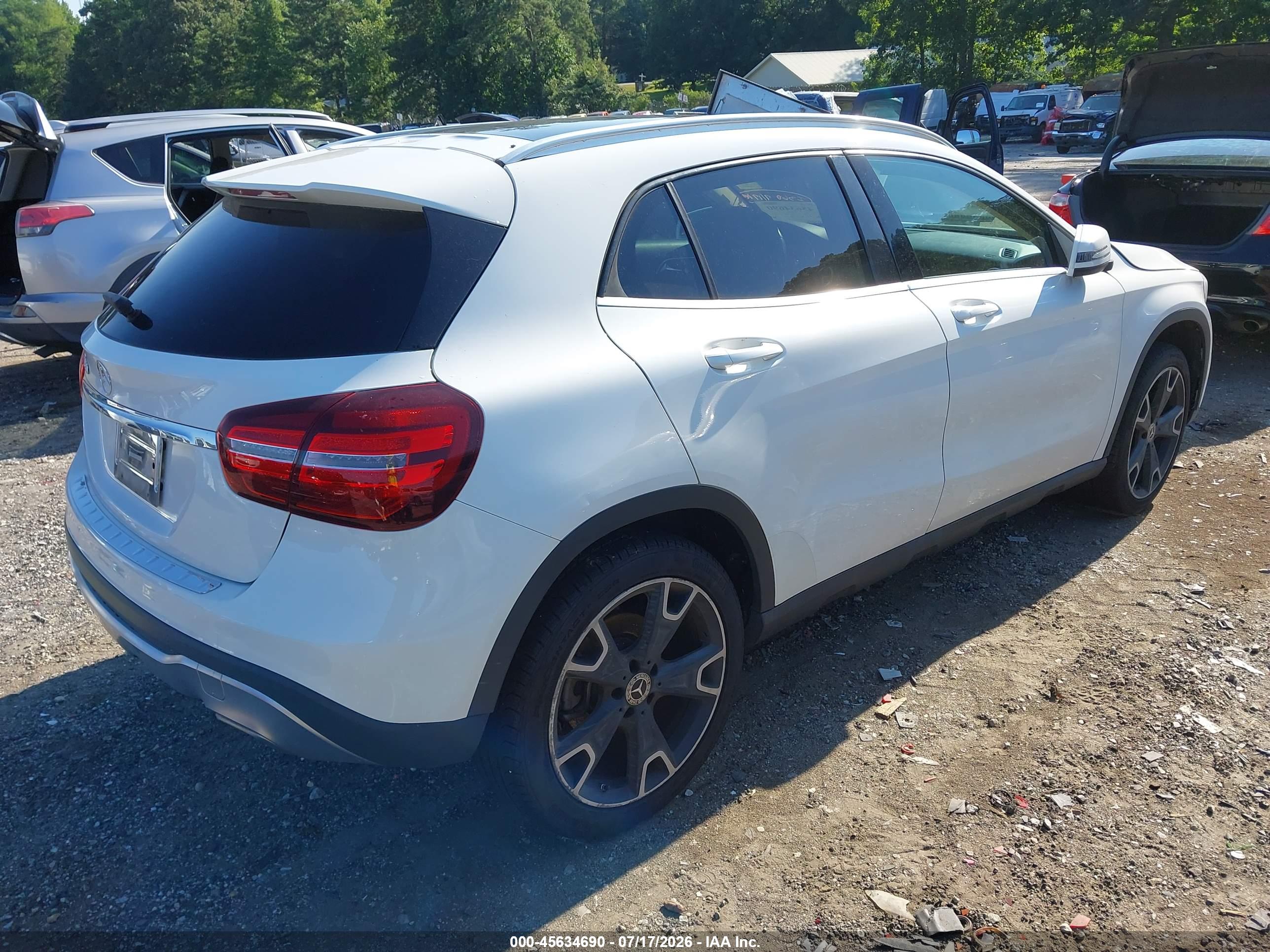 2019 MERCEDES-BENZ GLA 250 GLA250