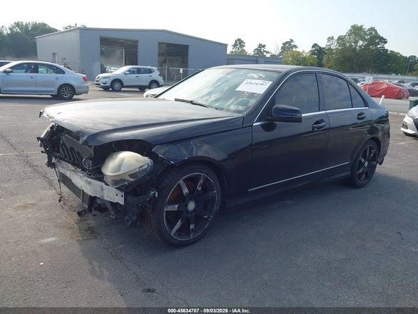 2014 MERCEDES-BENZ C 300 SPORT 4MATIC