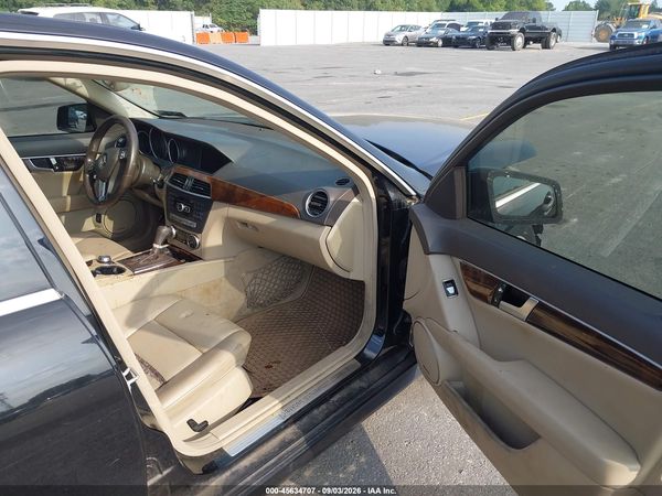 2014 MERCEDES-BENZ C 300 SPORT 4MATIC