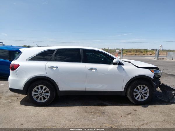 2019 KIA SORENTO 2.4L LX