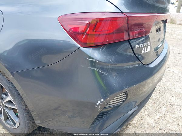 2023 KIA FORTE LXS