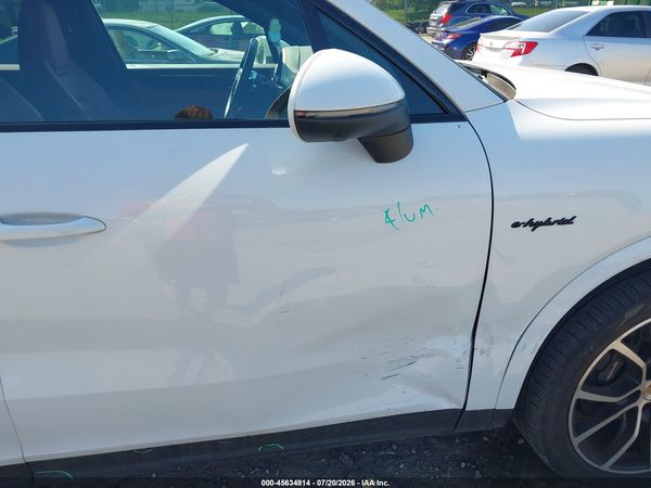 2023 PORSCHE CAYENNE E-HYBRID PLATINUM EDITION
