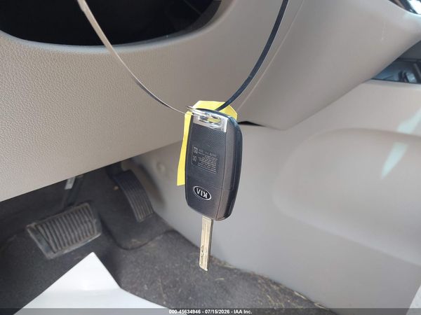 2020 KIA SEDONA L
