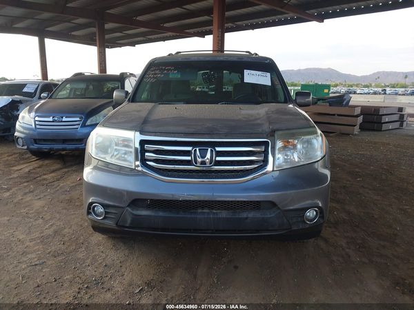 2015 HONDA PILOT SE