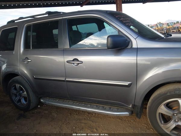 2015 HONDA PILOT SE