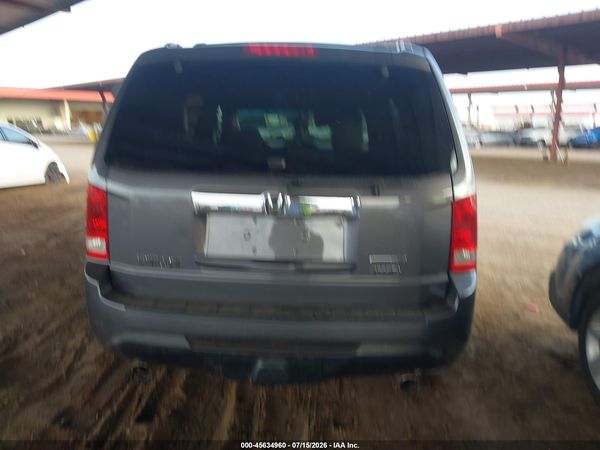 2015 HONDA PILOT SE