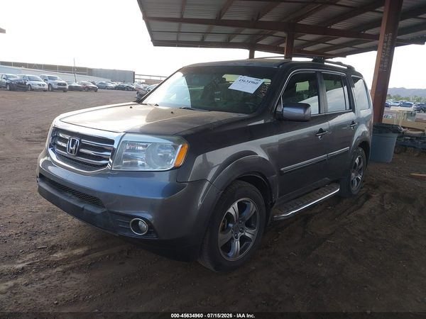 2015 HONDA PILOT SE