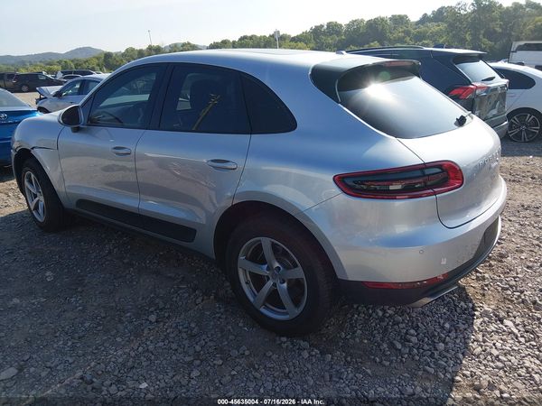 2017 PORSCHE MACAN