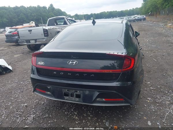 2022 HYUNDAI SONATA SE