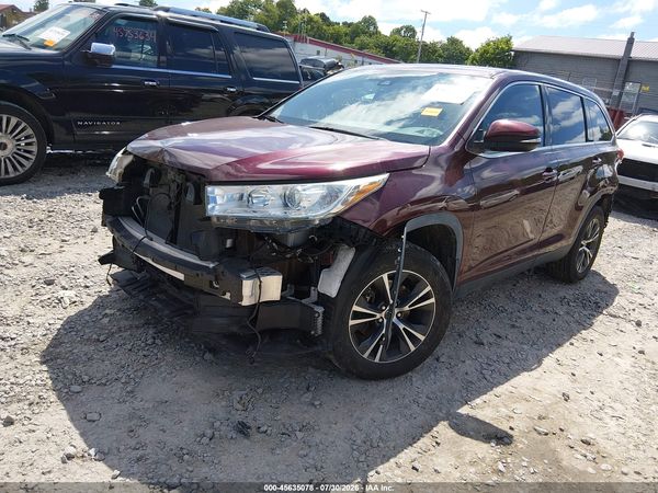 2019 TOYOTA HIGHLANDER LE PLUS