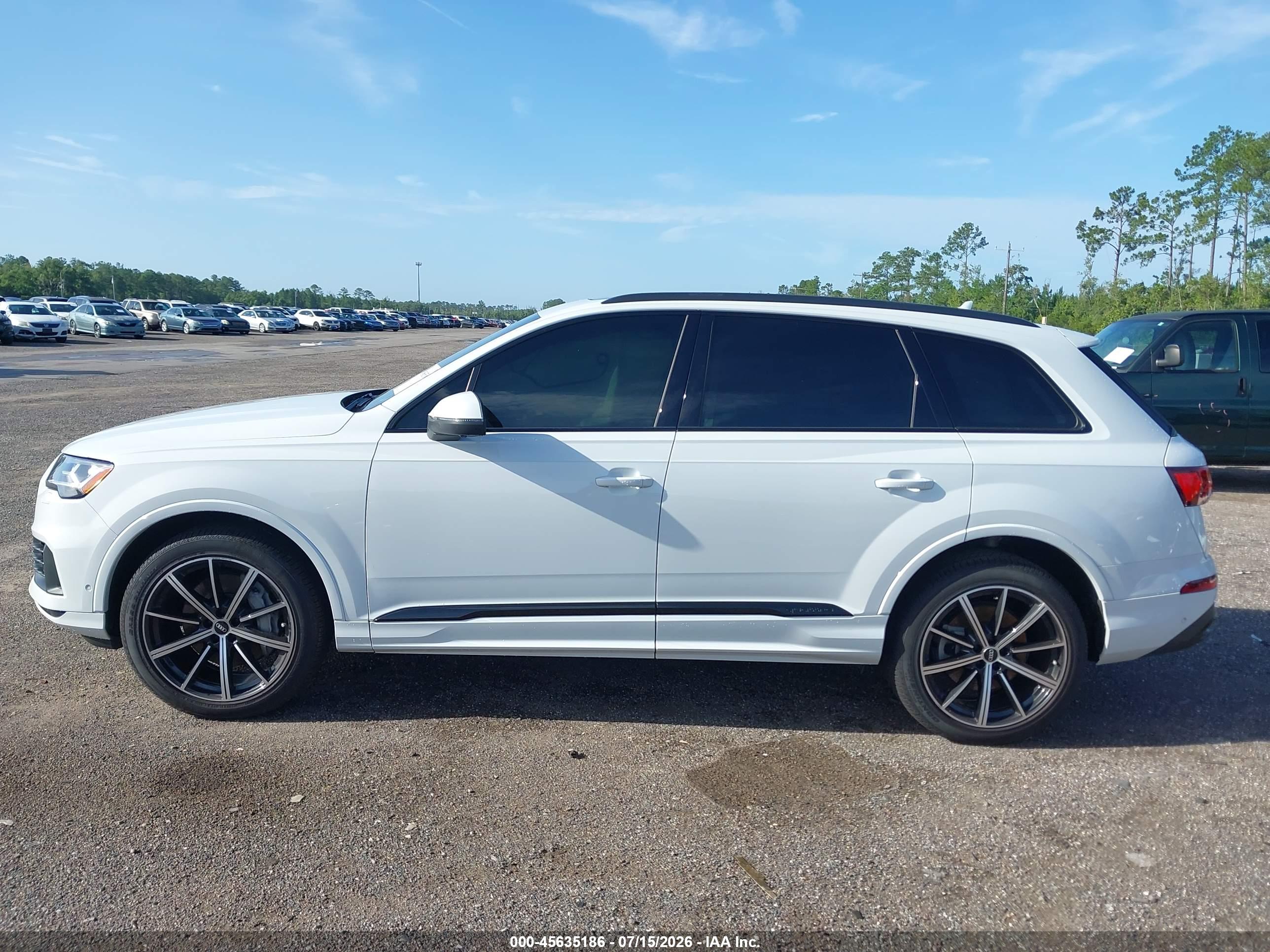 2021 AUDI Q7