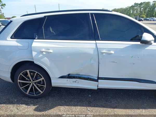 2021 AUDI Q7