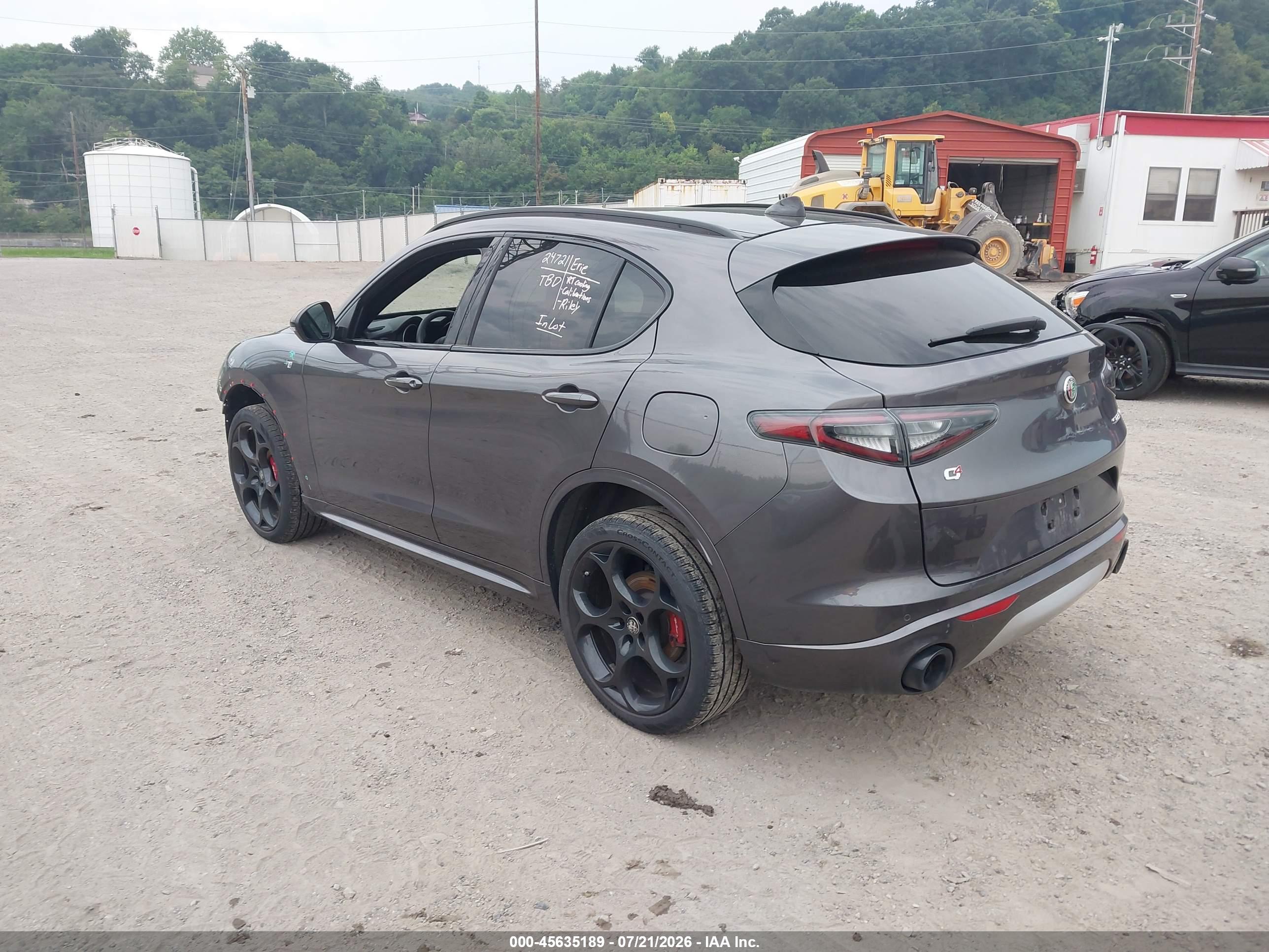 2024 ALFA ROMEO STELVIO TI AWD