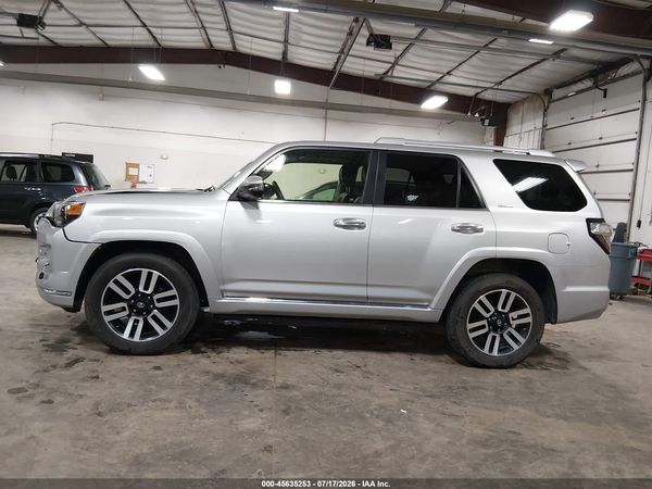 2017 TOYOTA 4RUNNER LIMITED