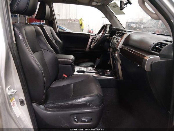 2017 TOYOTA 4RUNNER LIMITED