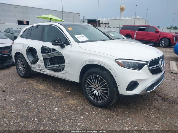 2025 MERCEDES-BENZ GLC 300 SUV