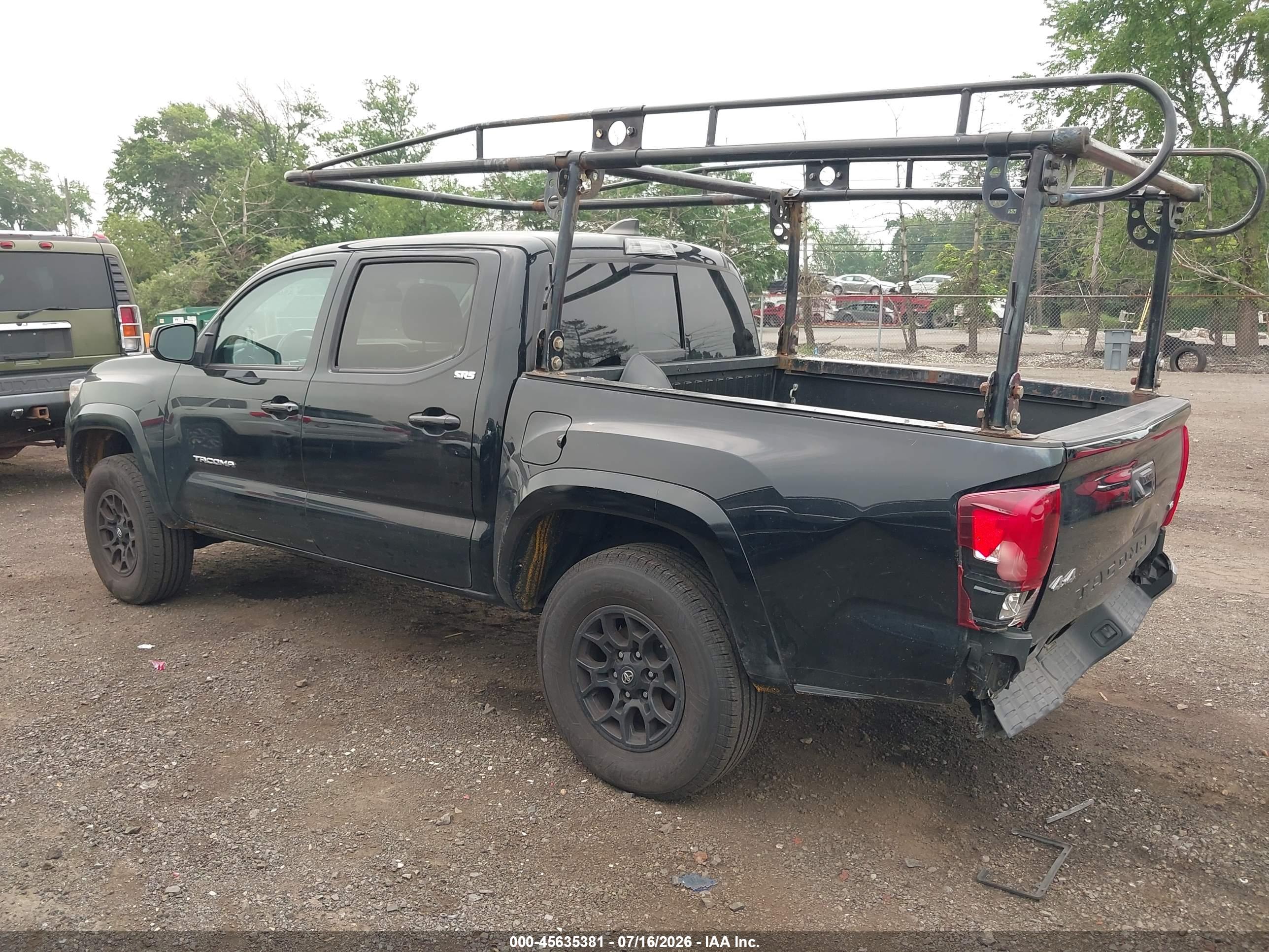2022 TOYOTA TACOMA SR5 V6