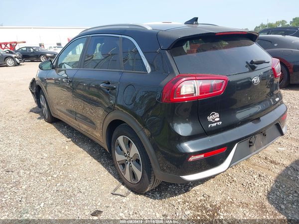 2019 KIA NIRO LX