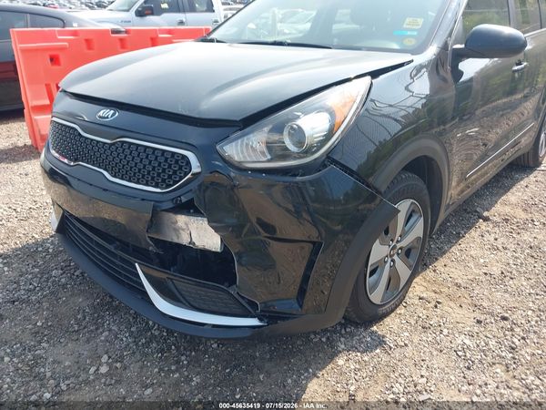2019 KIA NIRO LX