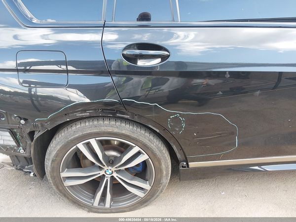 2020 BMW X7 M50I