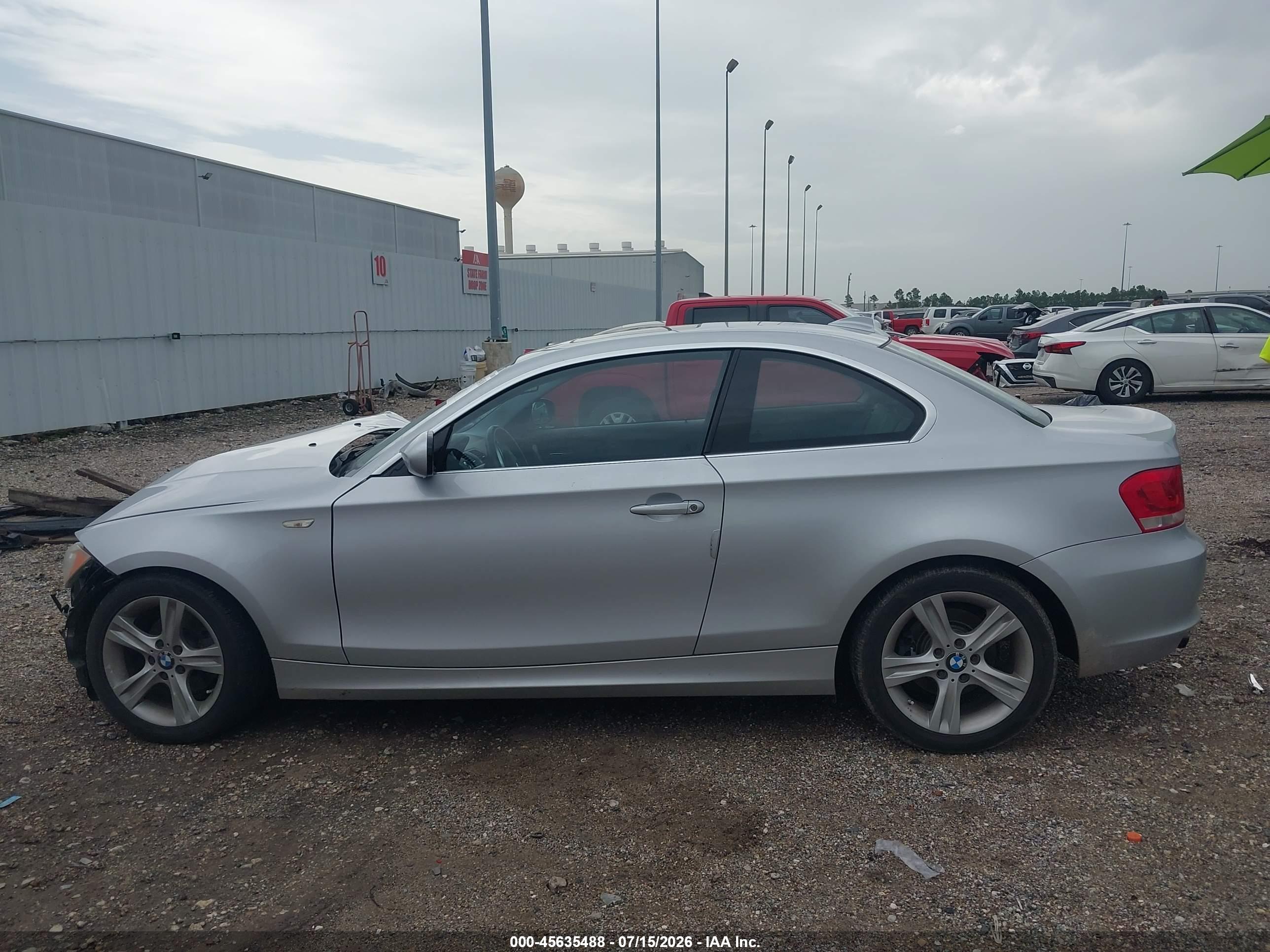 2013 BMW 128I