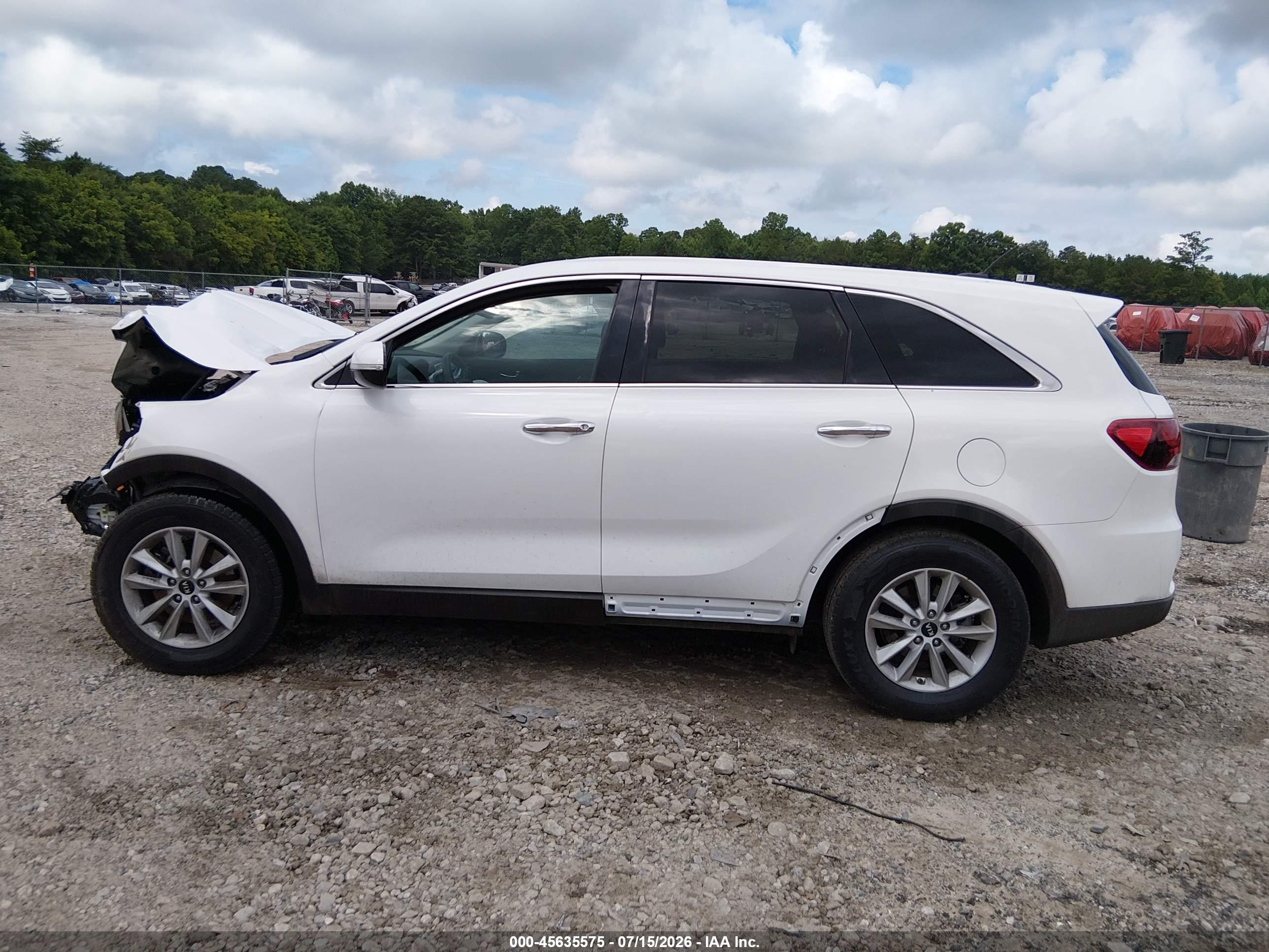2019 KIA SORENTO 2.4L LX