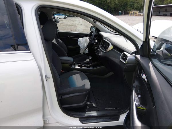 2019 KIA SORENTO 2.4L LX