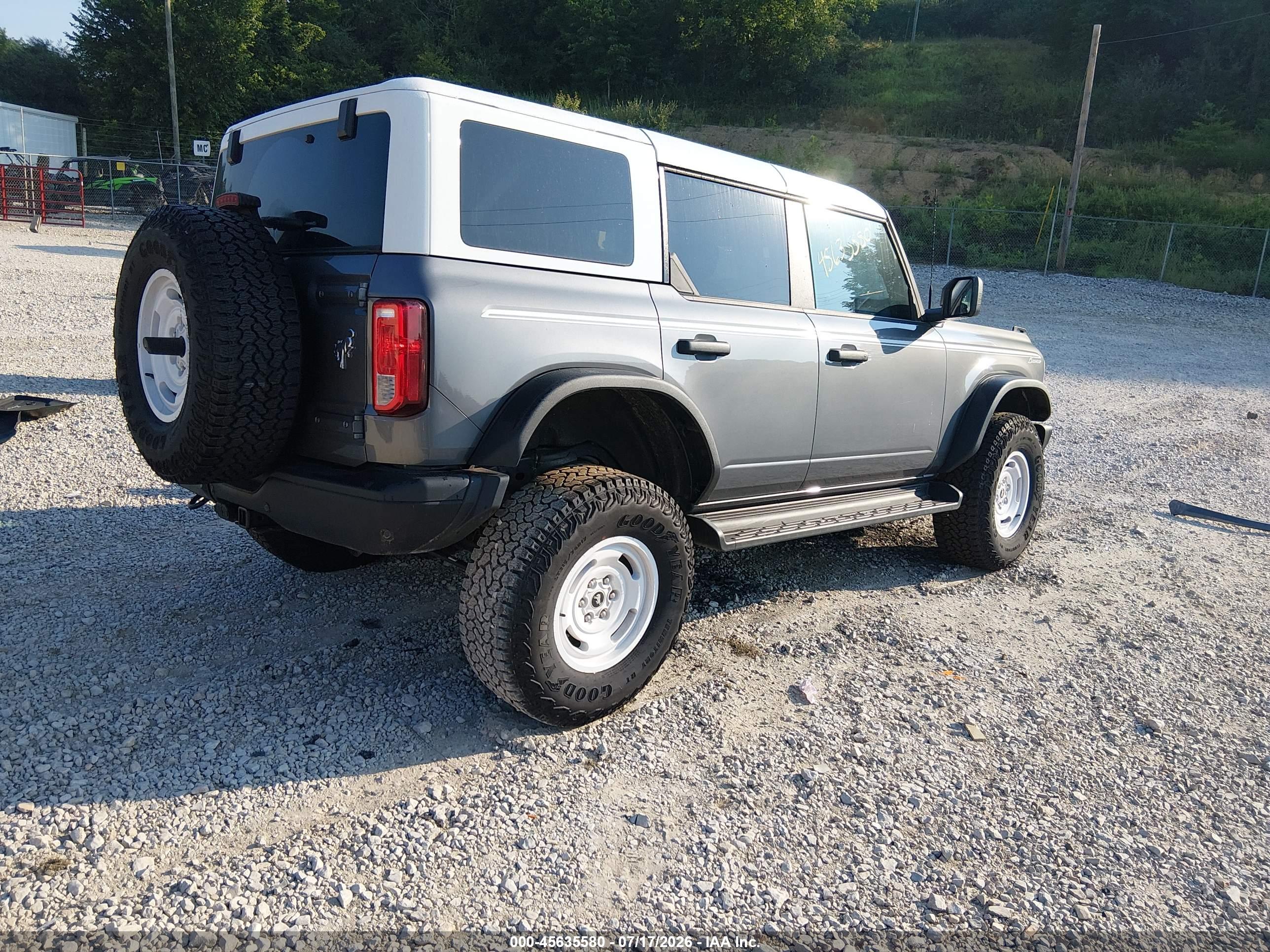2025 FORD BRONCO HERITAGE EDITION — I4