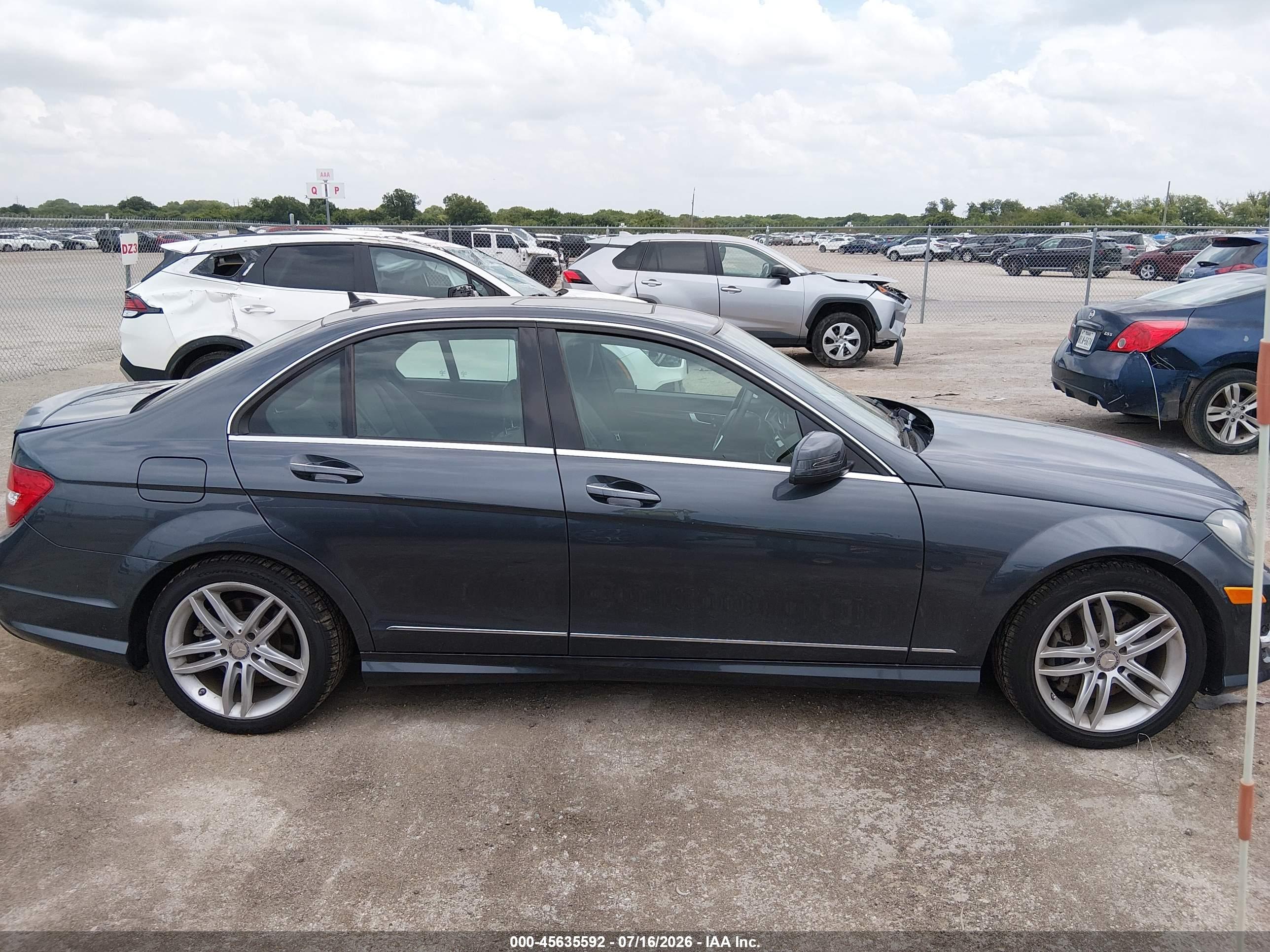 2014 MERCEDES-BENZ C 300 SPORT 4MATIC