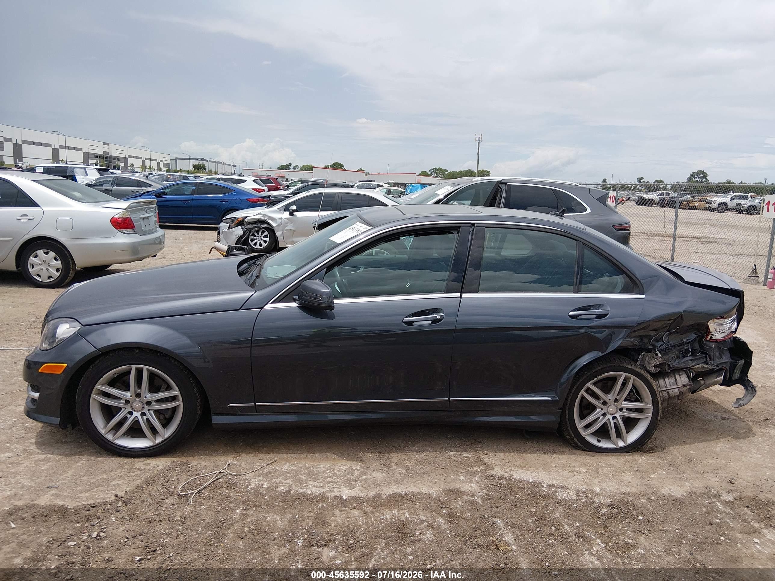 2014 MERCEDES-BENZ C 300 SPORT 4MATIC