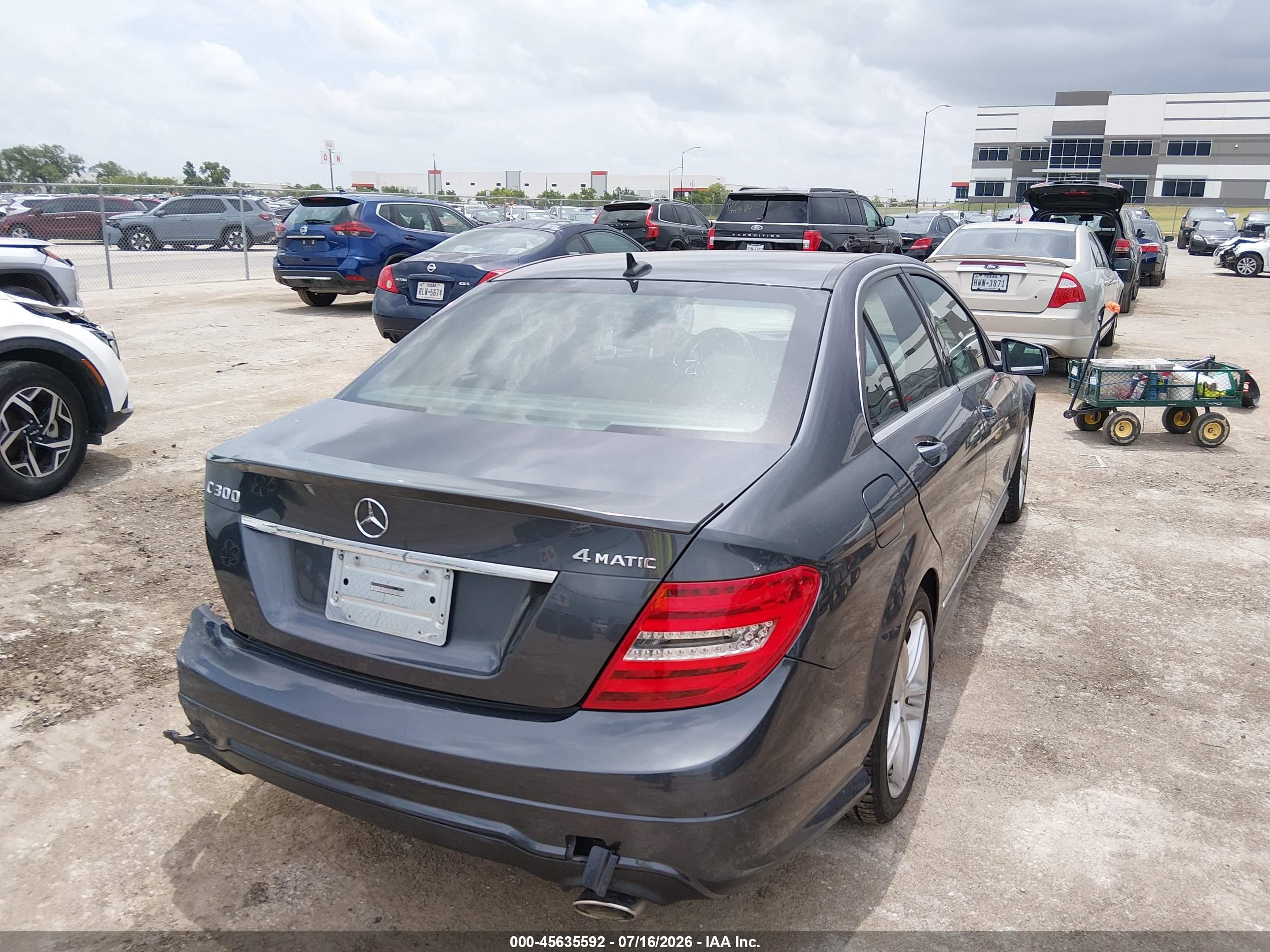 2014 MERCEDES-BENZ C 300 SPORT 4MATIC